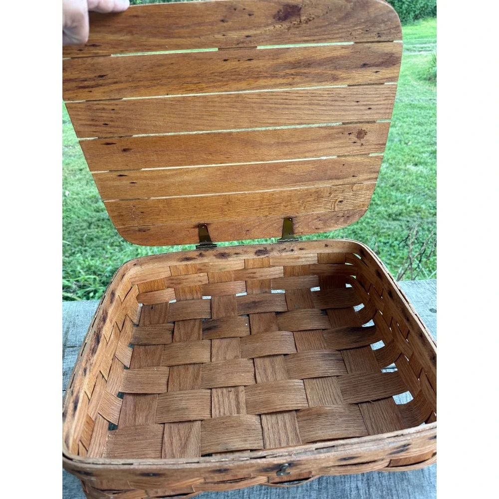 Vintage Woven Wood Pie Picnic Basket Square Carrier with Slatted Wooden Lid USED